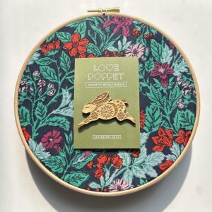 Love Poppet Magnetic Needle Minder