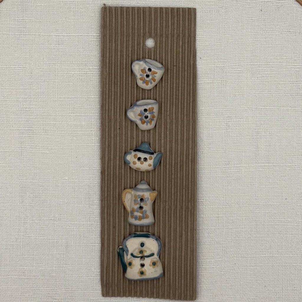 Incomparable Buttons - Image 6